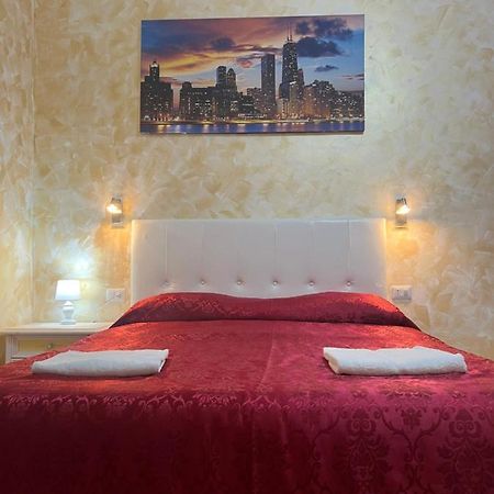 Monlight Guest House โรม ภายนอก รูปภาพ